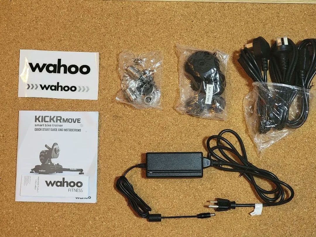 WAHOO 「ワフー」 KICKR MOVE スマートトレーナー※おまけ付き