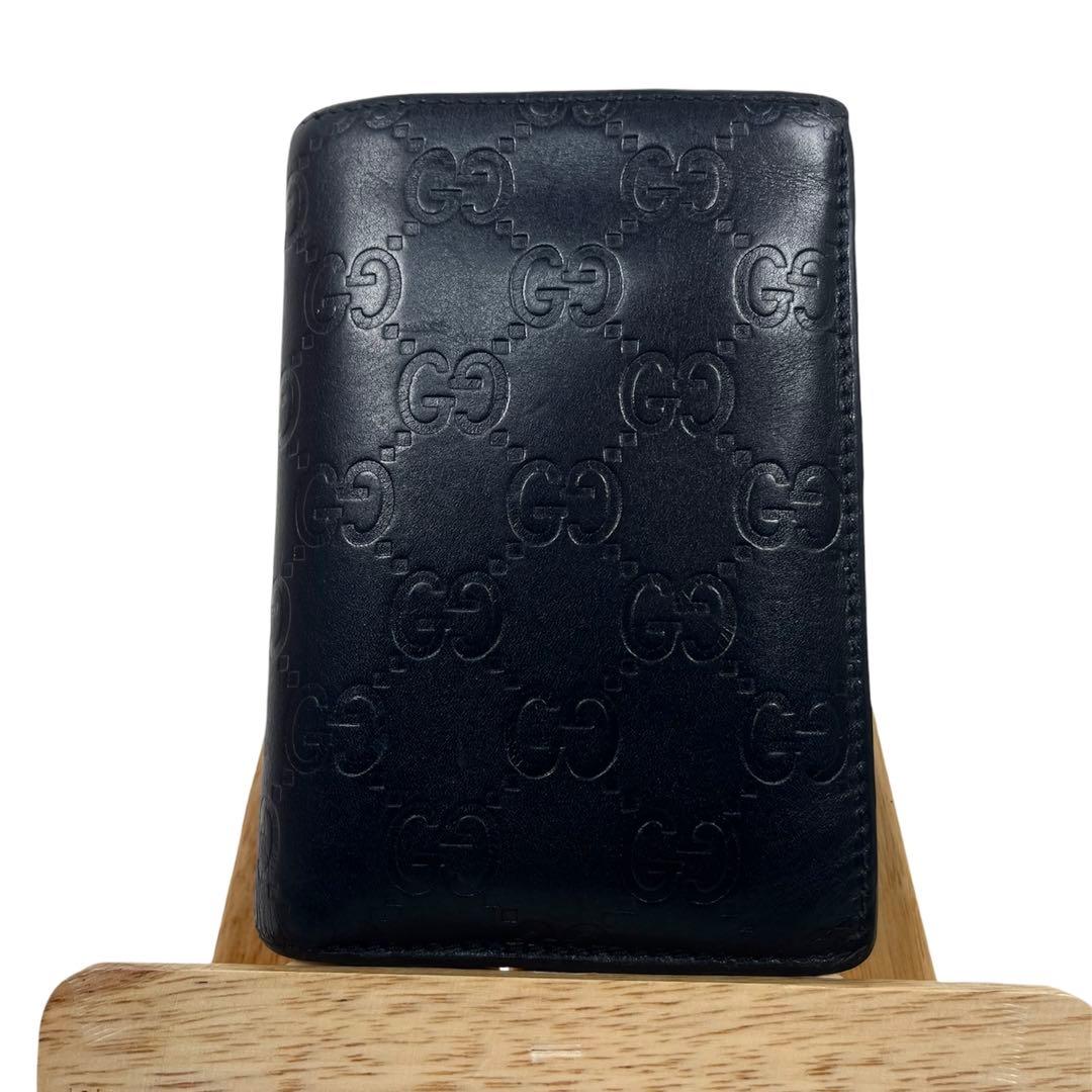 グッチ　収納多数！　折り財布　カード入れ　シマレザー　GG総柄　レザー　ブラック