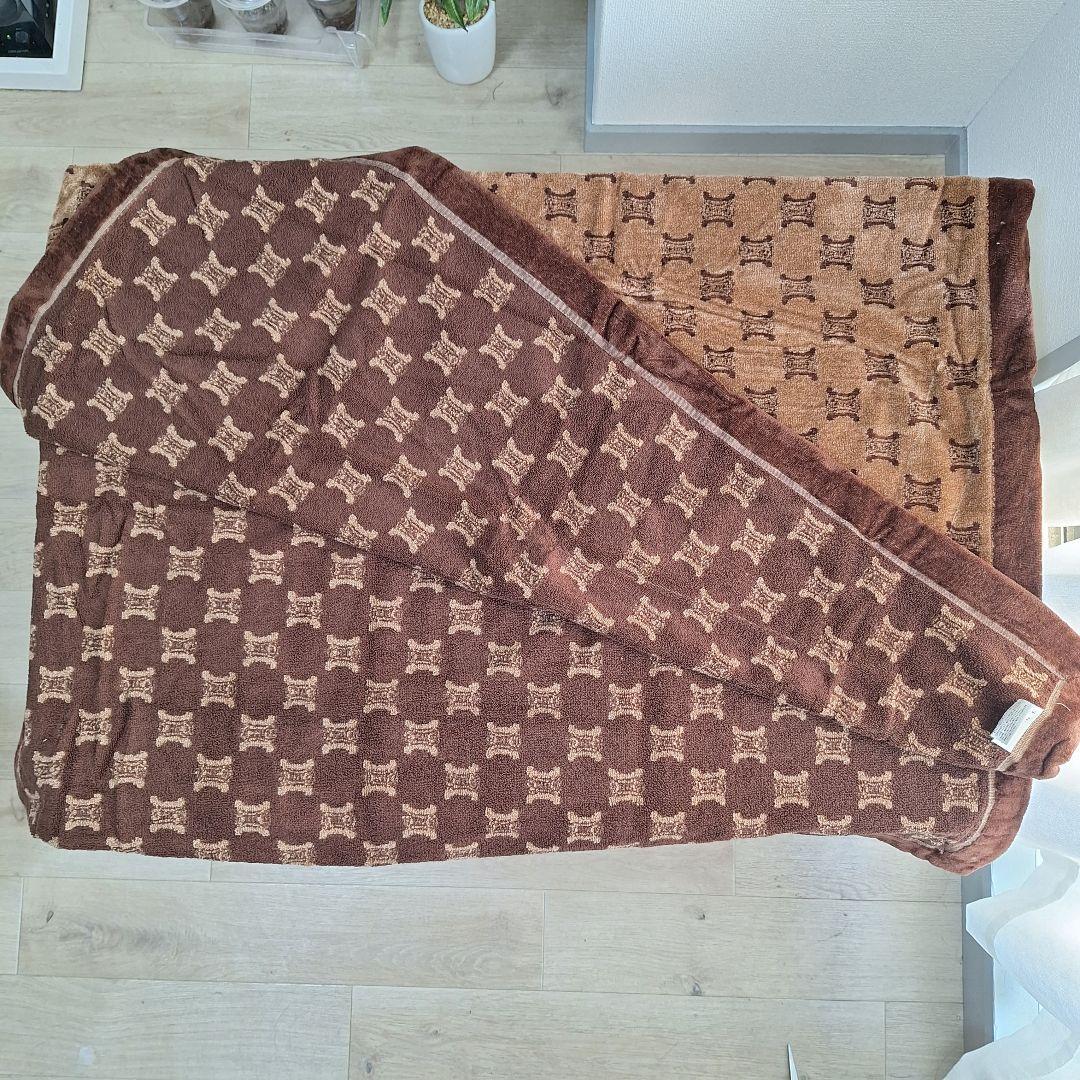 CELINE 　マカダム総柄　ご家庭で洗えるハーフタオルケット/ブランケット