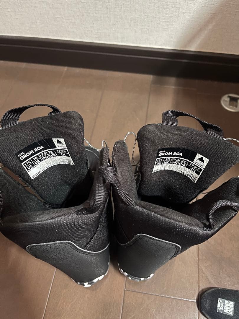 BURTON 子ども用スノーボードブーツ グロム　GROM17.5cm