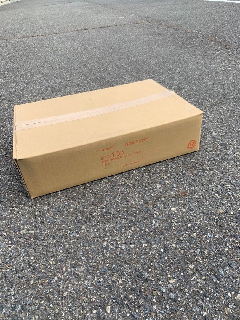 ケイミュー　15㎜純正　出隅用通気金具　サイディング　2箱セット　400個