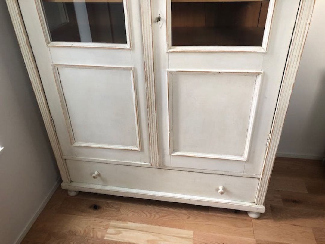 かも　アンティークキャビネット