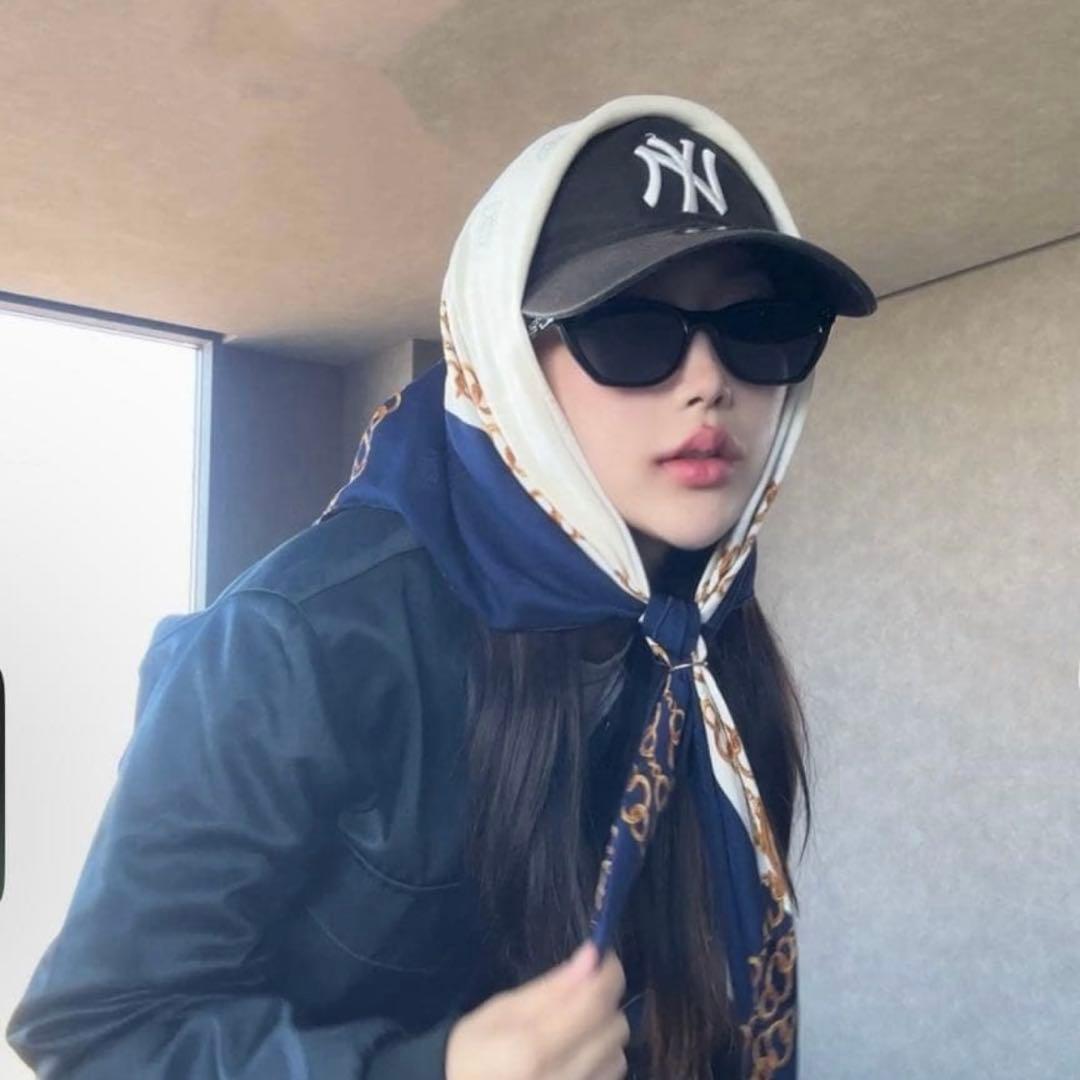 Vintage CHANEL CHAIN SCARF シャネル　スカーフ