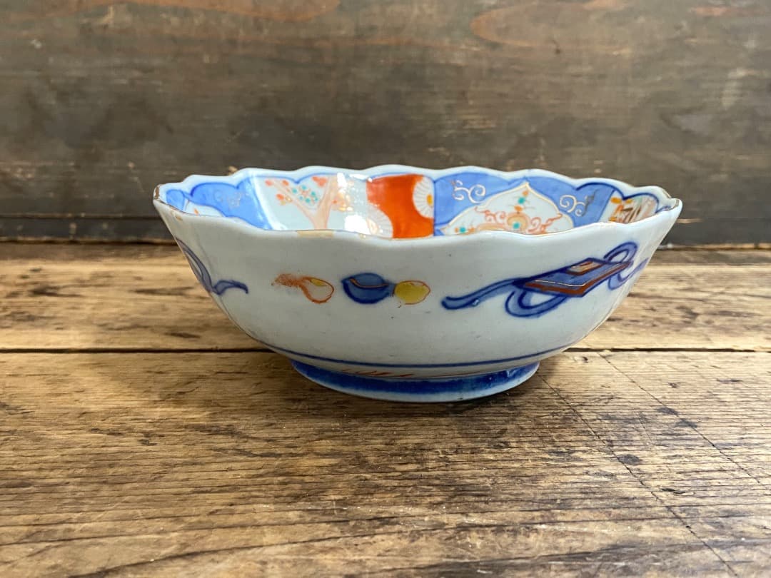 能登蔵出し 時代物 色絵 金彩 クルス窓絵文 輪花 大なます皿 2客/深皿