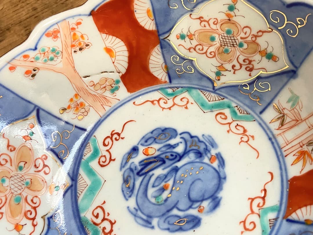 能登蔵出し 時代物 色絵 金彩 クルス窓絵文 輪花 大なます皿 2客/深皿