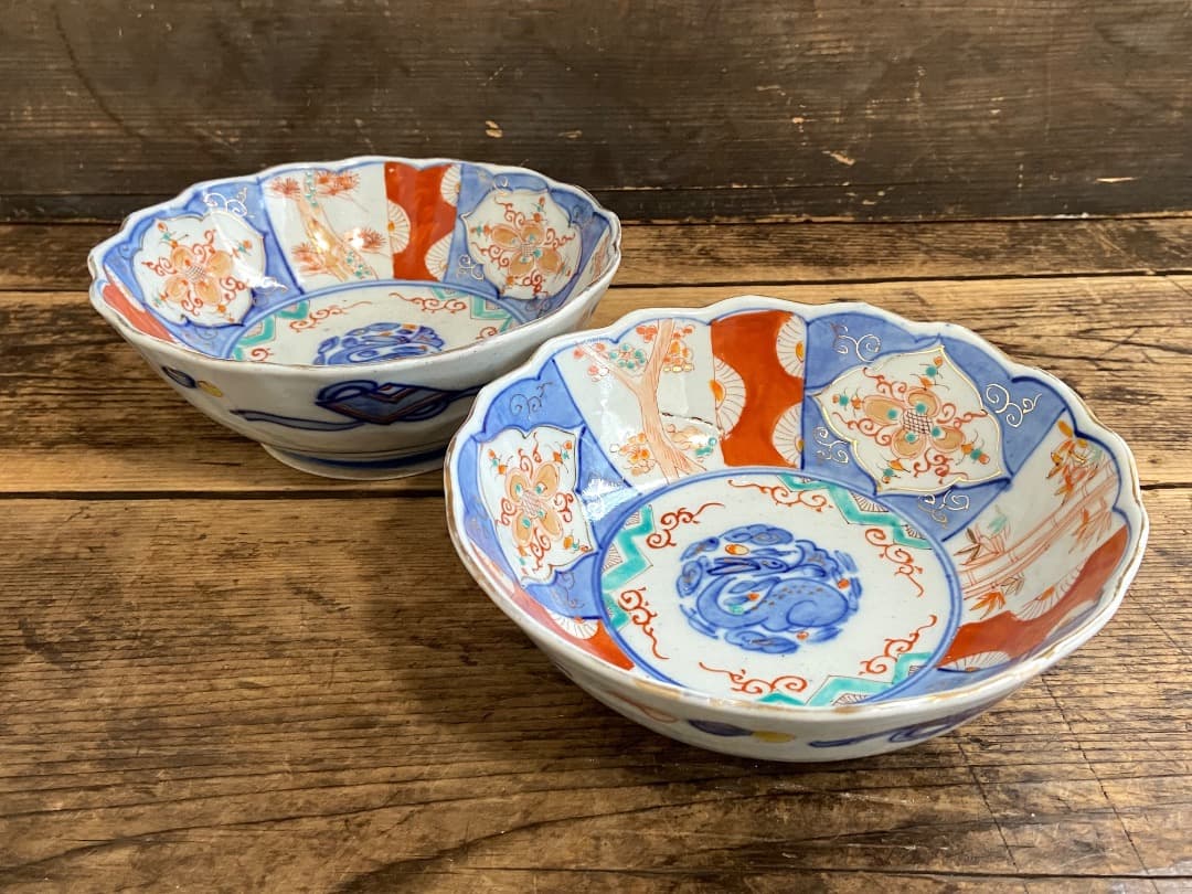 能登蔵出し 時代物 色絵 金彩 クルス窓絵文 輪花 大なます皿 2客/深皿