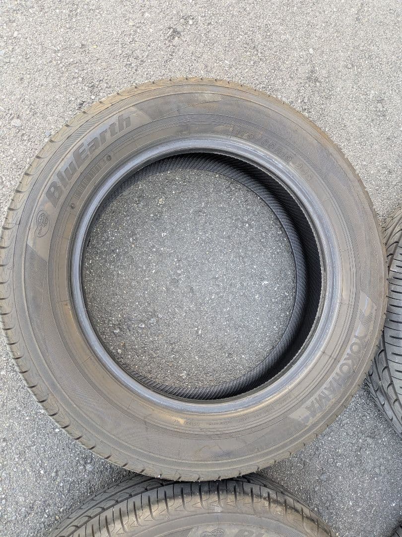 ケーテック様用　バリ山175/65R15 BluEarth 2セット ①