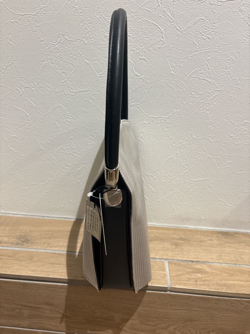 ストライプ バケツ型バッグ グレー