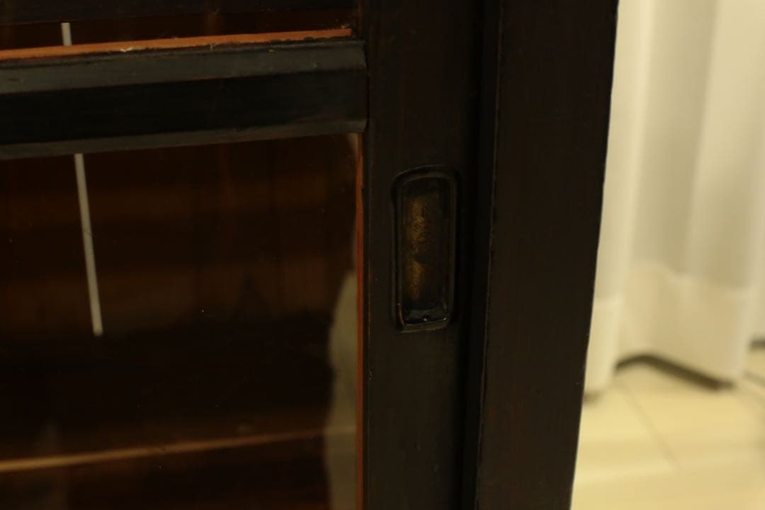 【アンティーク】ガラス戸収納棚