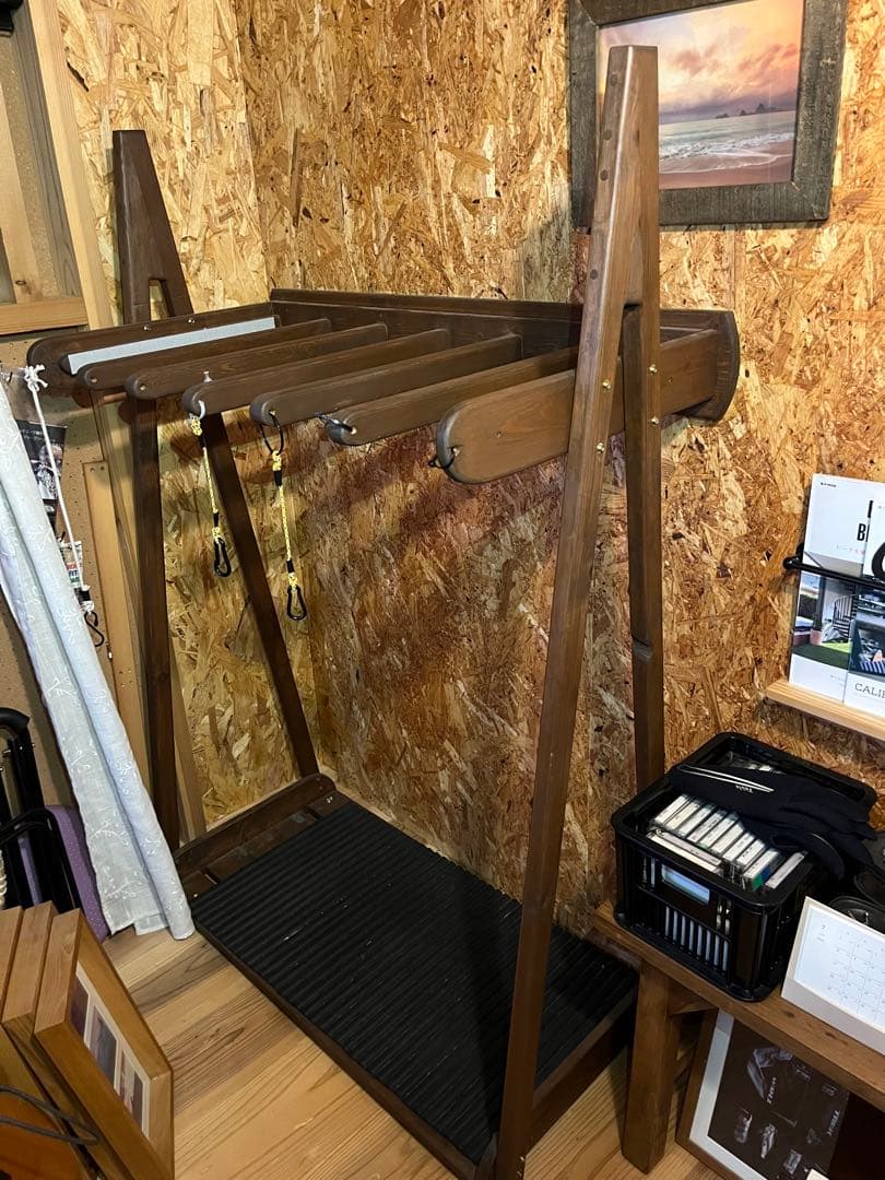 波*郎様 木製サーフボードラック