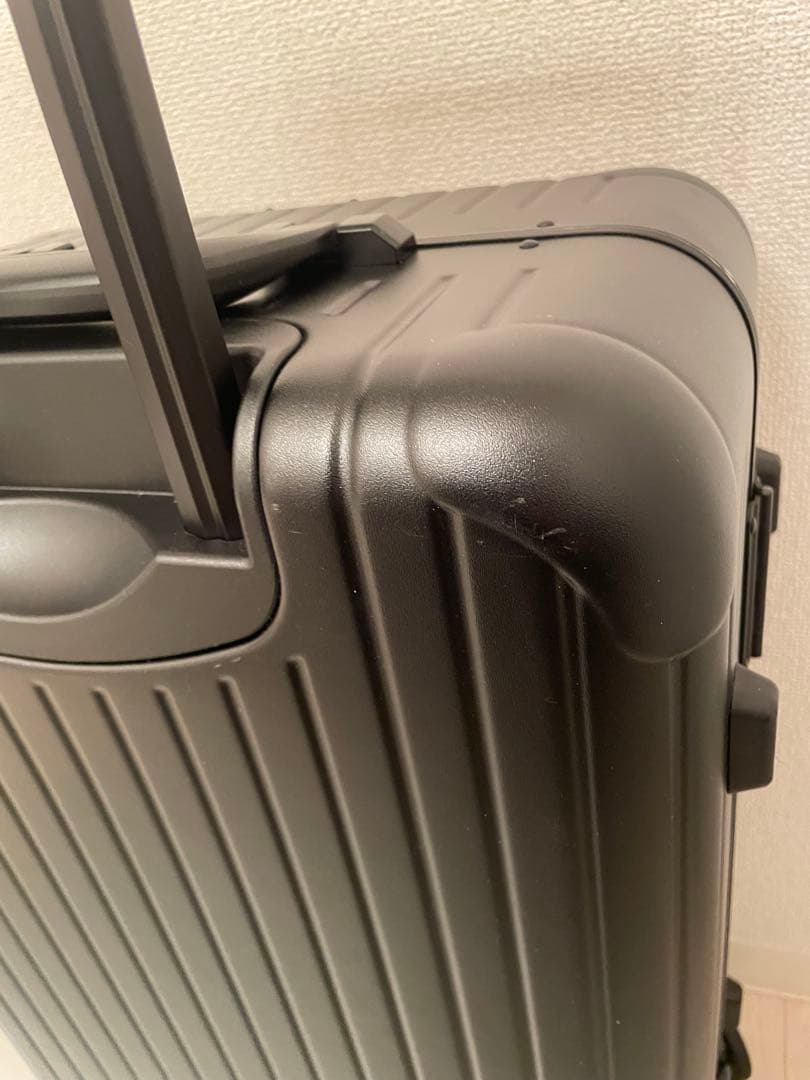 グリフィンランド　スーツケース　キャリーケース Mサイズ