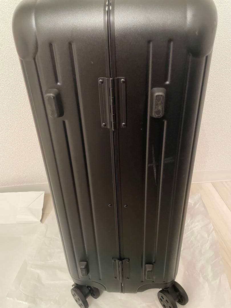 グリフィンランド　スーツケース　キャリーケース Mサイズ