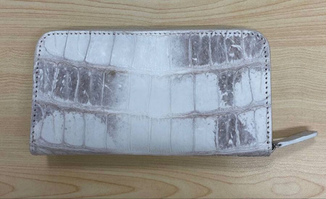 ヒマラヤクロコダイル ヌメ革 長財布