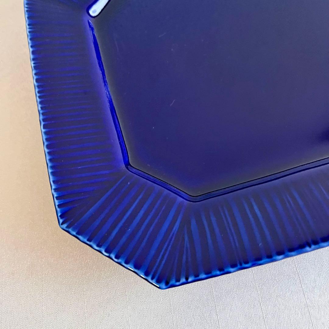 ★新品未使用 ★有田焼　瑠璃色　角皿隅切り　大皿　 ディナー皿　パスタ皿