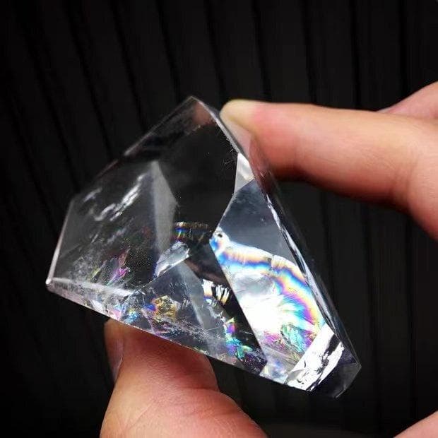 AAA級天然レインボー水晶原石B0113/YS/3/228C