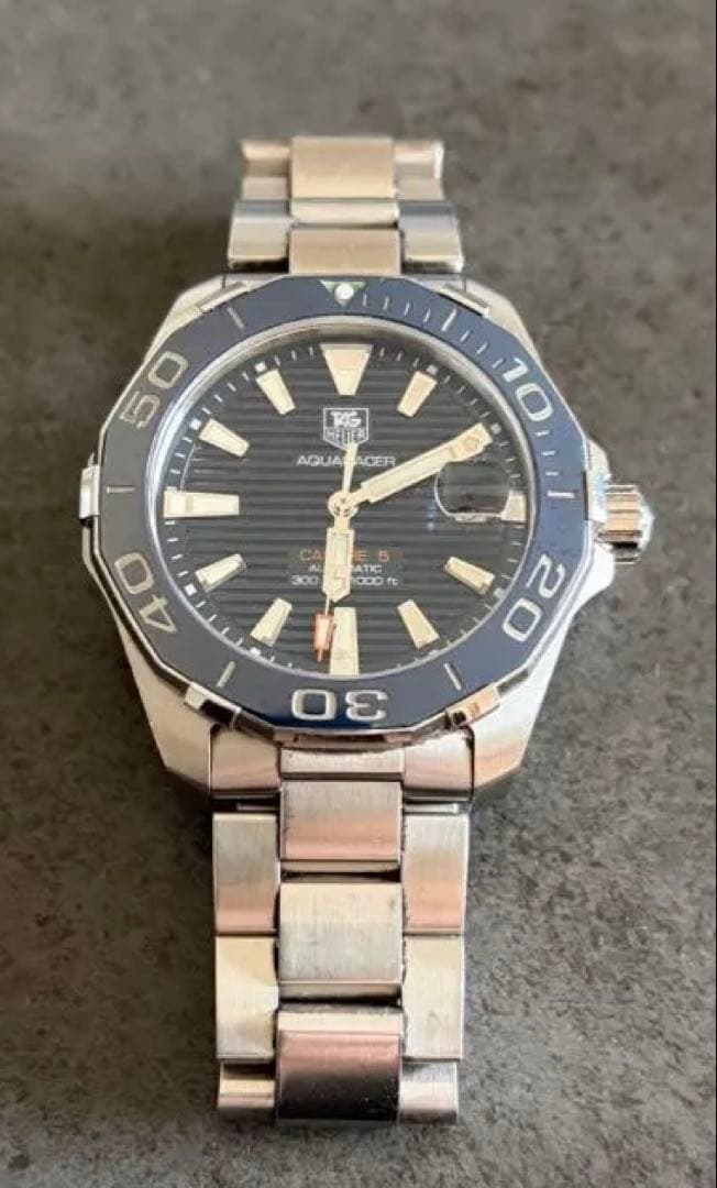 TAG Heuerタグホイヤー アクアレーサー キャリバー5 自動巻き 41mm