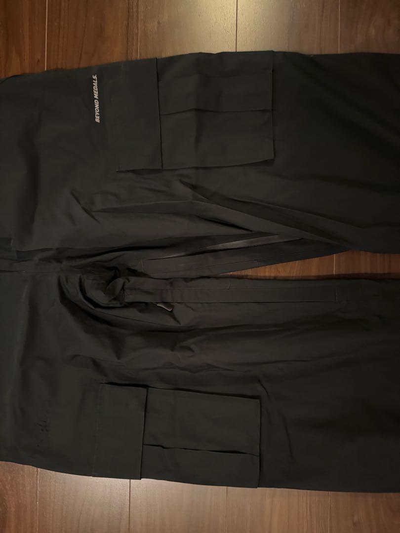 Beyond Medals 上下セット