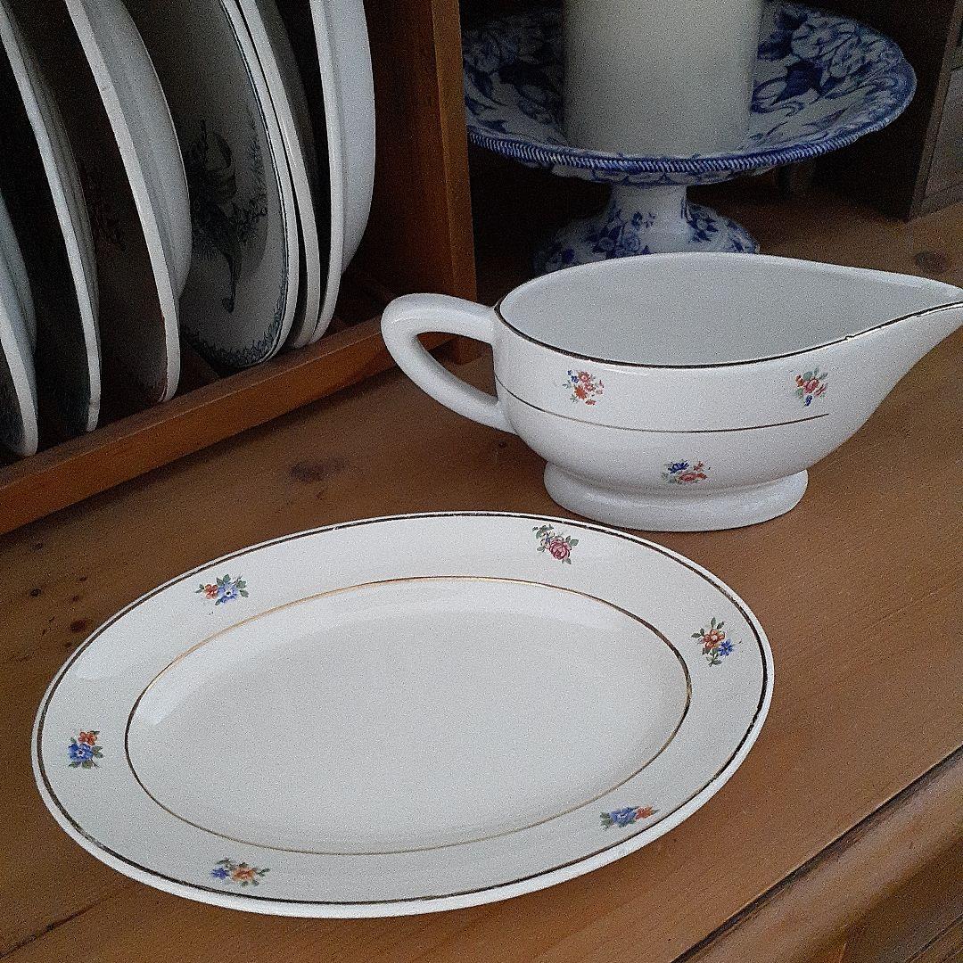 ソーシエール&ラヴィエプレート 2点セット