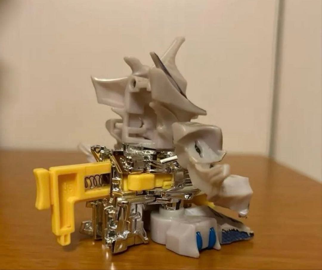 クロスファイトビーダマン　フォース＝ドラグレン　メタルコア各種パーツ付　おまけ有