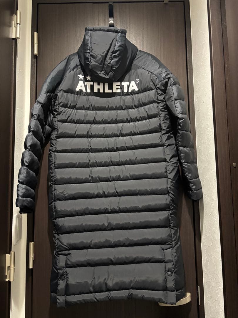 新品 ATHLETA アスレタ ベンチコート 2025年秋冬モデル ブラックM