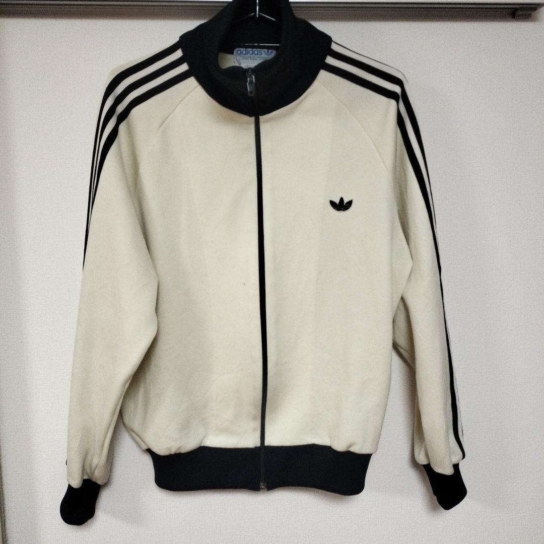 アディダス　デサント　トラックジャケット