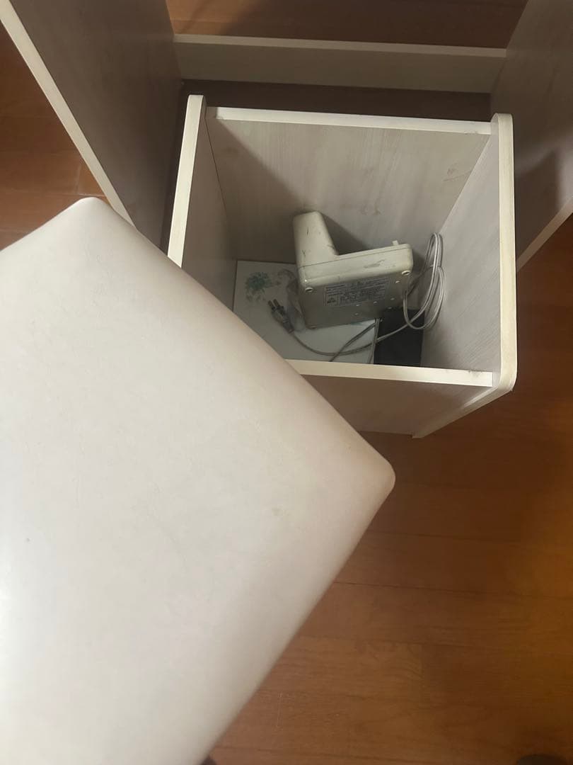 美品　三面鏡ドレッサー