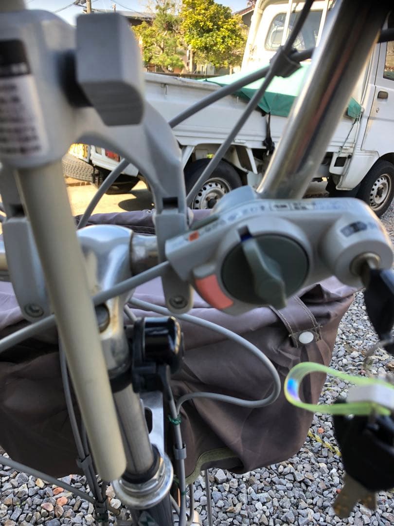 三輪電動アシスト自転車 黒 前後バスケット付き