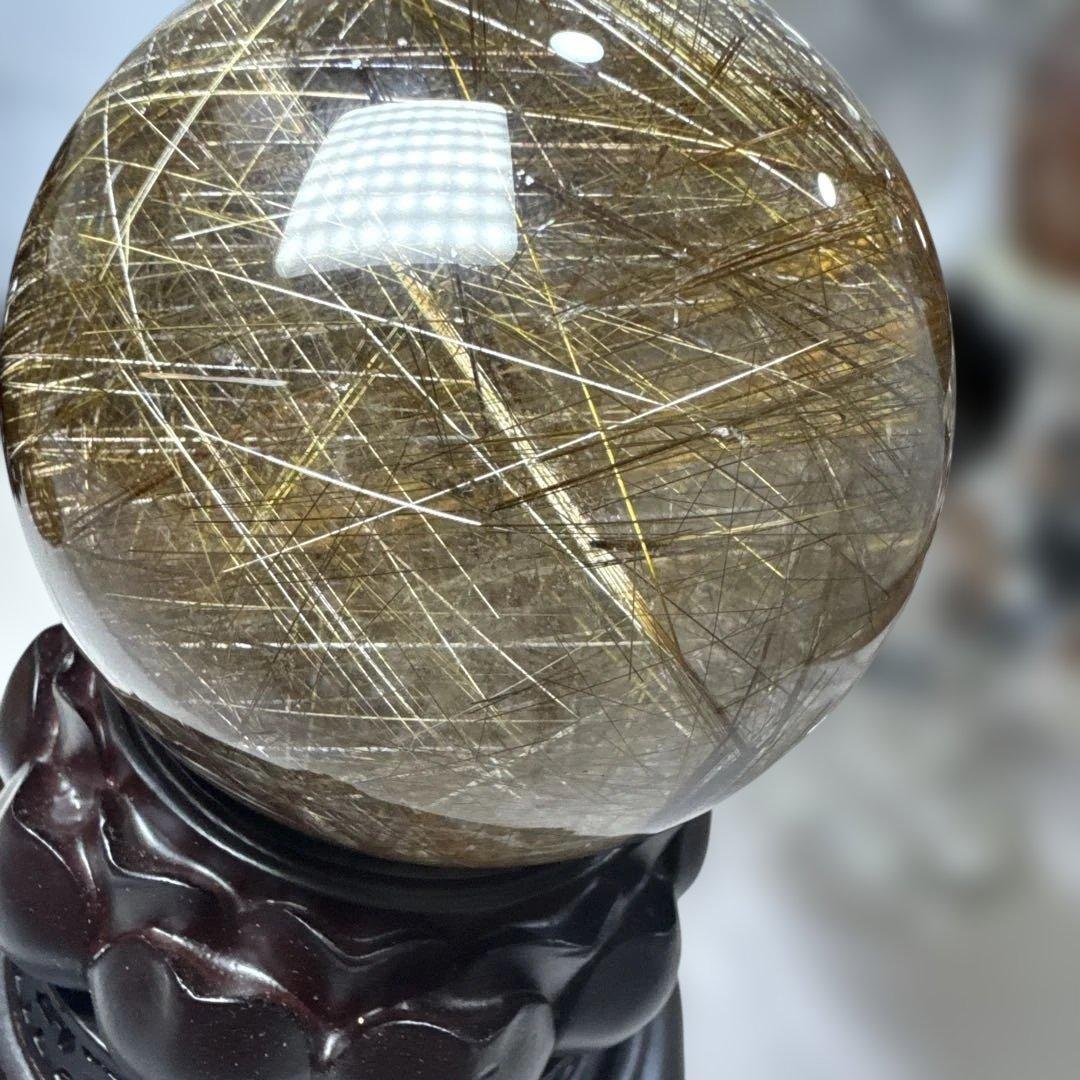 【コレクション】シルバールチルクォーツ スフィア 約8cm（天然水晶 丸玉）