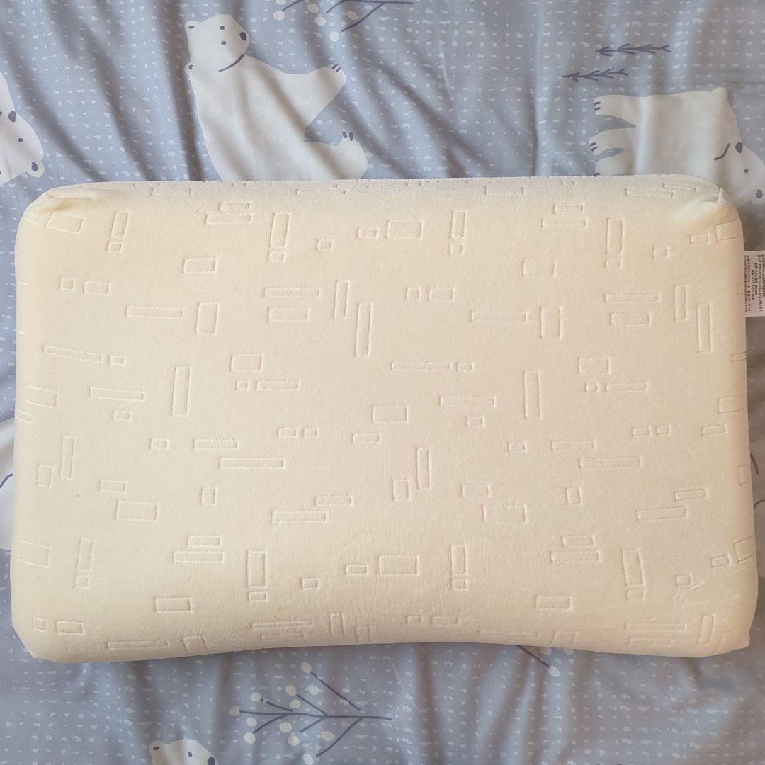 メモリーフォーム枕 　コンフォートピュディー
