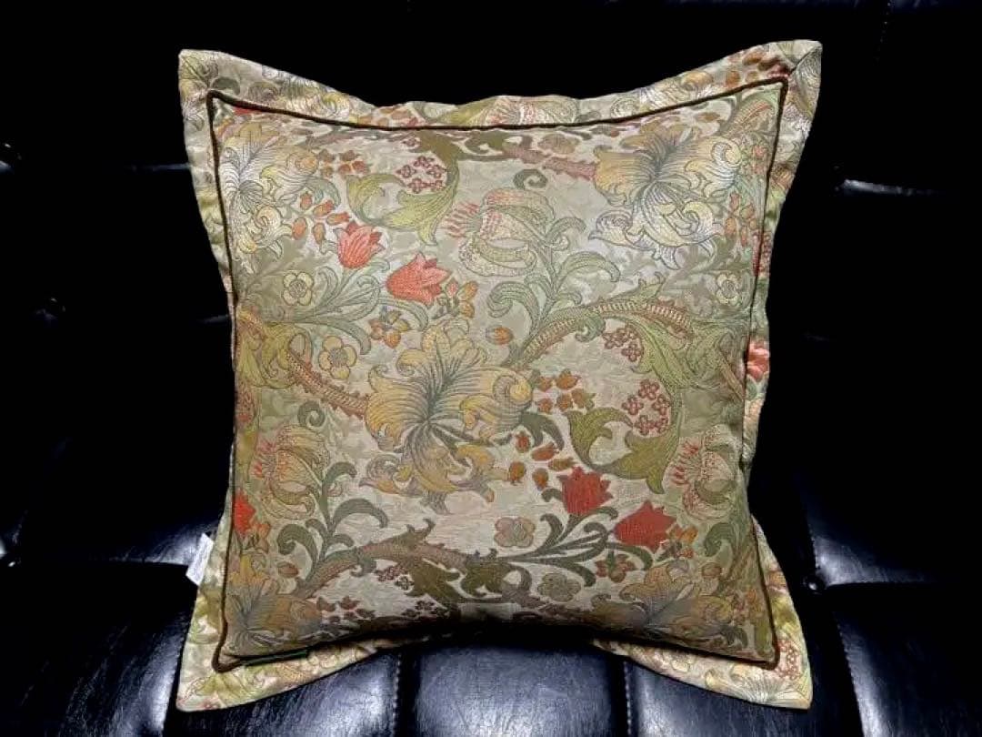 〈値下げ〉ウィリアムモリス クッション ゴールデンリリー