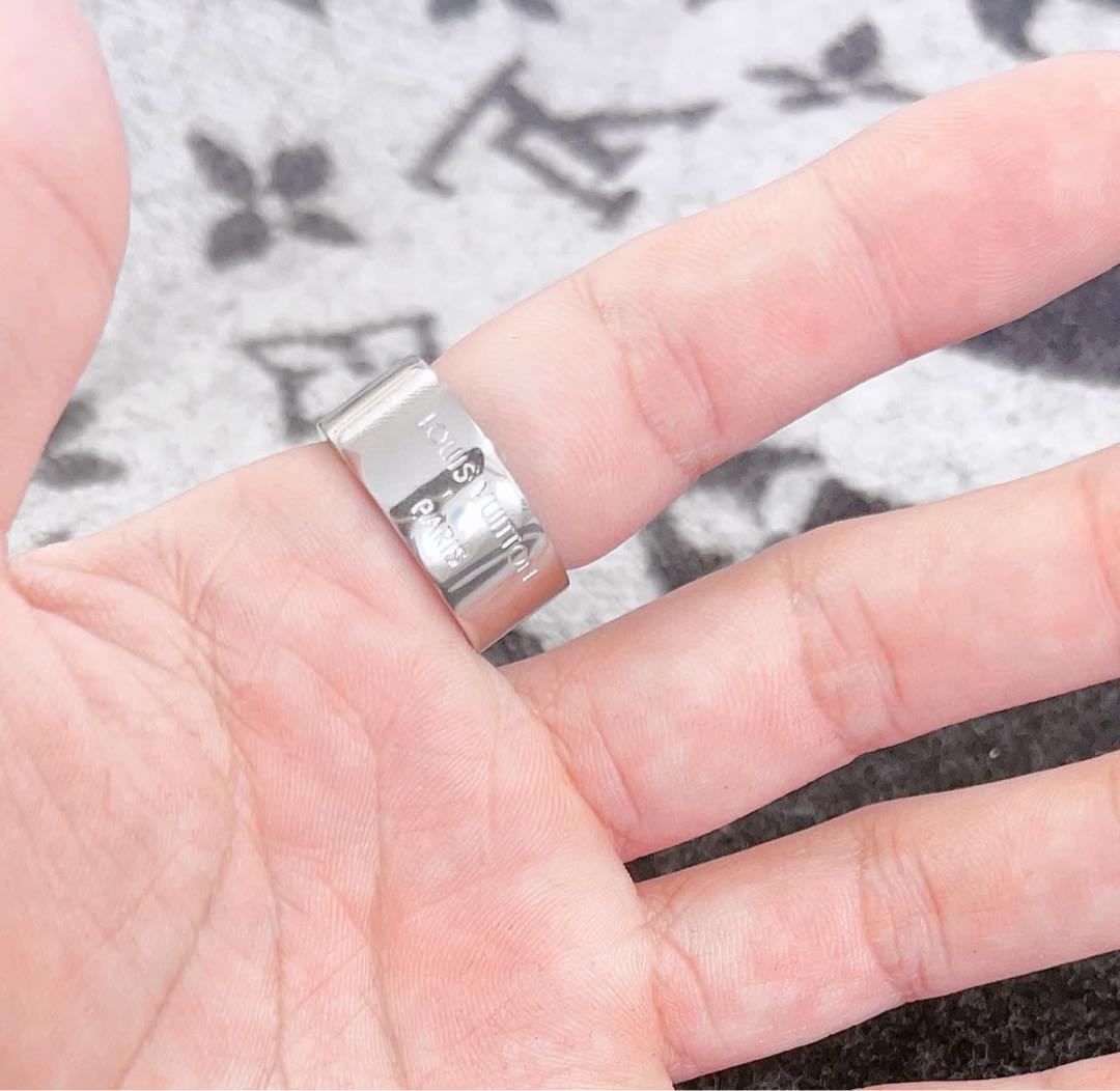 Louis Vuitton バーグシグネチャー M80180GP