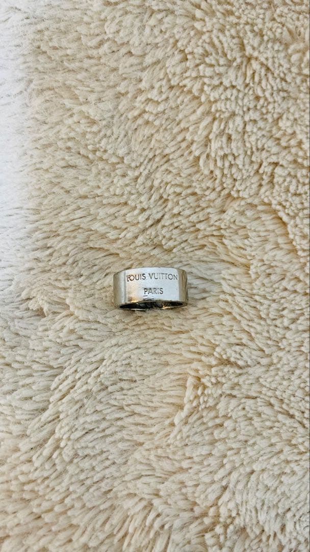 Louis Vuitton バーグシグネチャー M80180GP