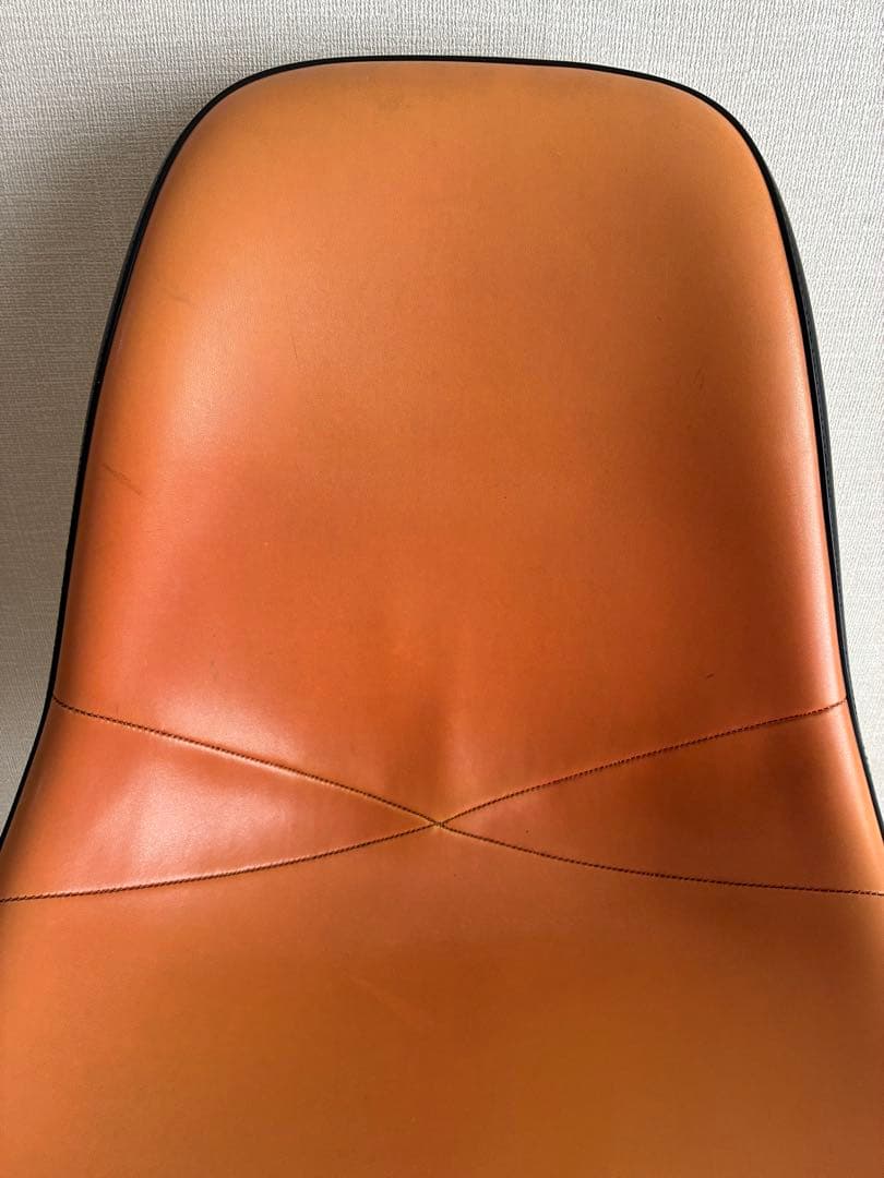 ヴィンテージ 日本製 イームズ ハーマンミラー シェルチェア ナウガハイドレザー