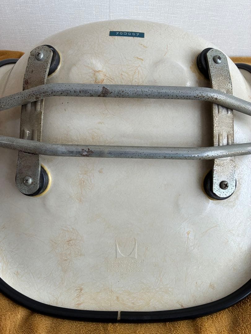 ヴィンテージ 日本製 イームズ ハーマンミラー シェルチェア ナウガハイドレザー