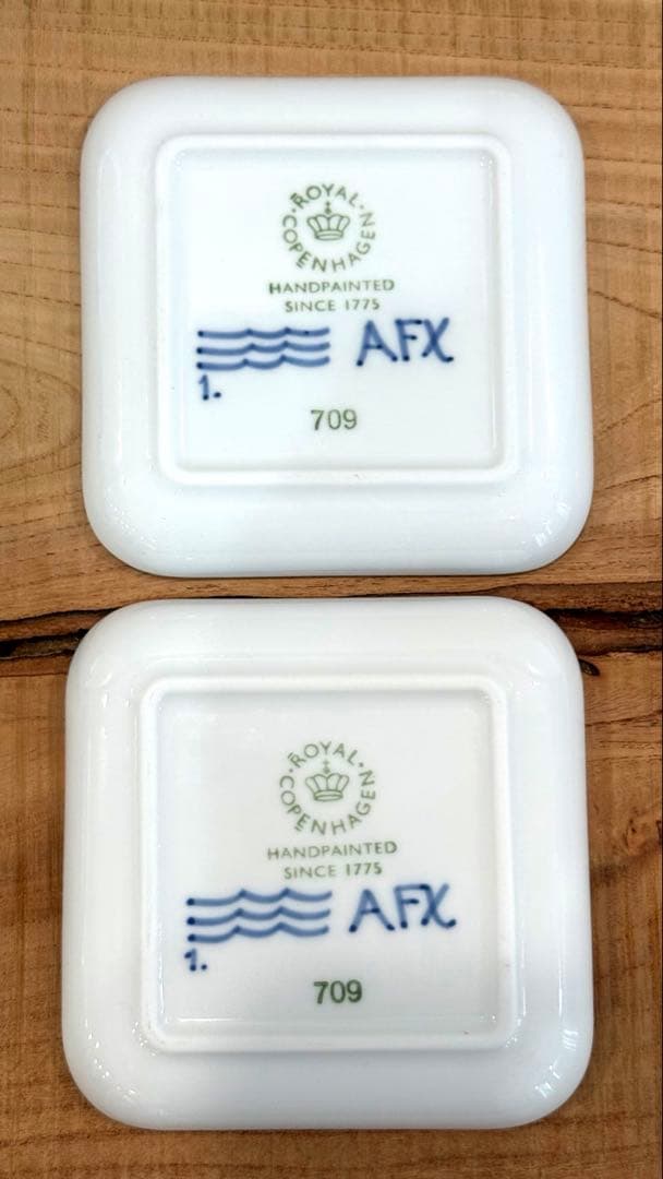 ロイヤルコペンハーゲン　メガスモールスクエアディッシュ　10cm ４枚セット