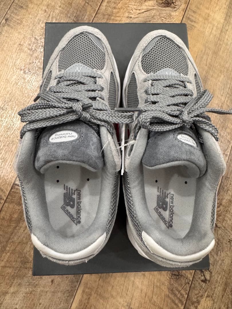 New Balance M2002RST グレー 23cm