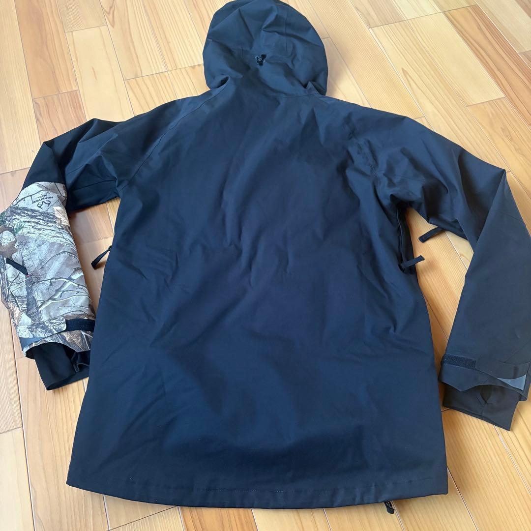 686 SIX 6 スノーボードウェア　ジャケット