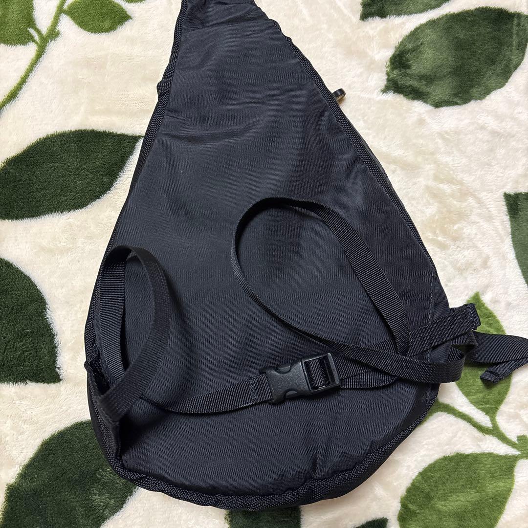 希少旧型 パタゴニア アトムスリング 8L ブラック ワンショルダーバッグ 廃盤