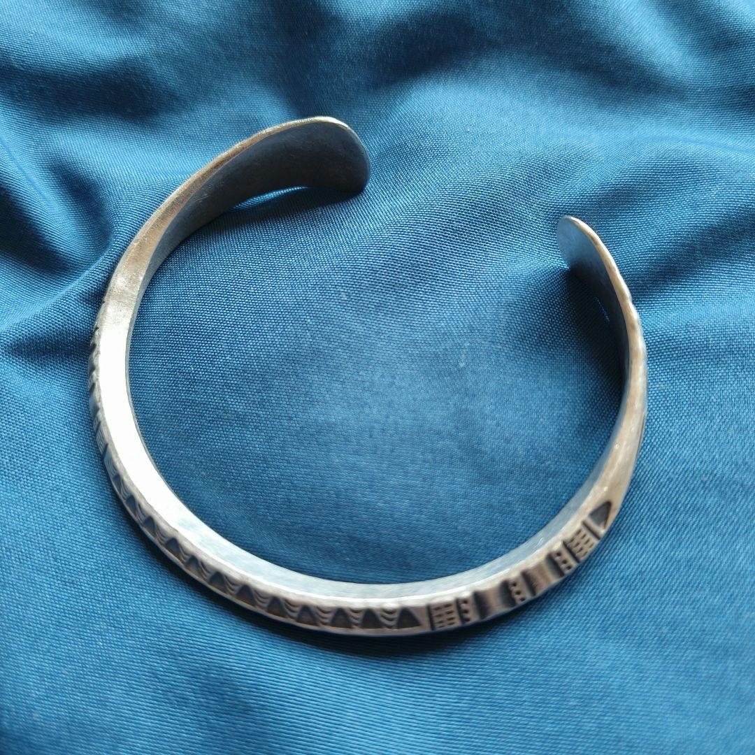 【新品現地買付】カレンシルバーバングル /民族模様/高純度/ユニセックス