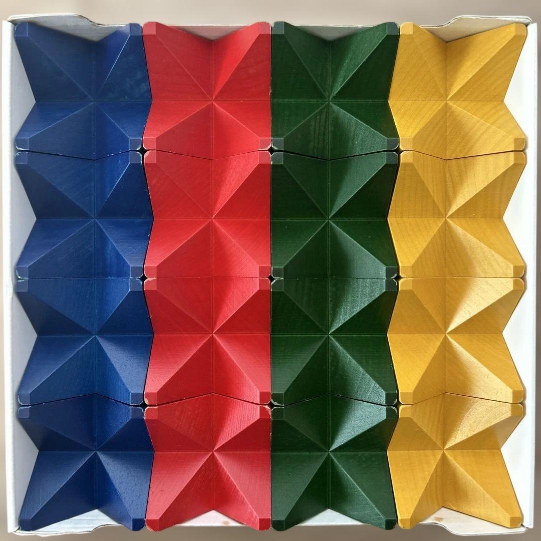 naef ネフ社 　Naef Spiel ネフスピール