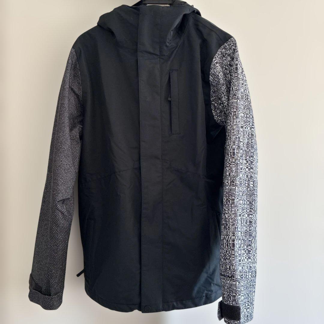 ボルコム　スノボーウェア