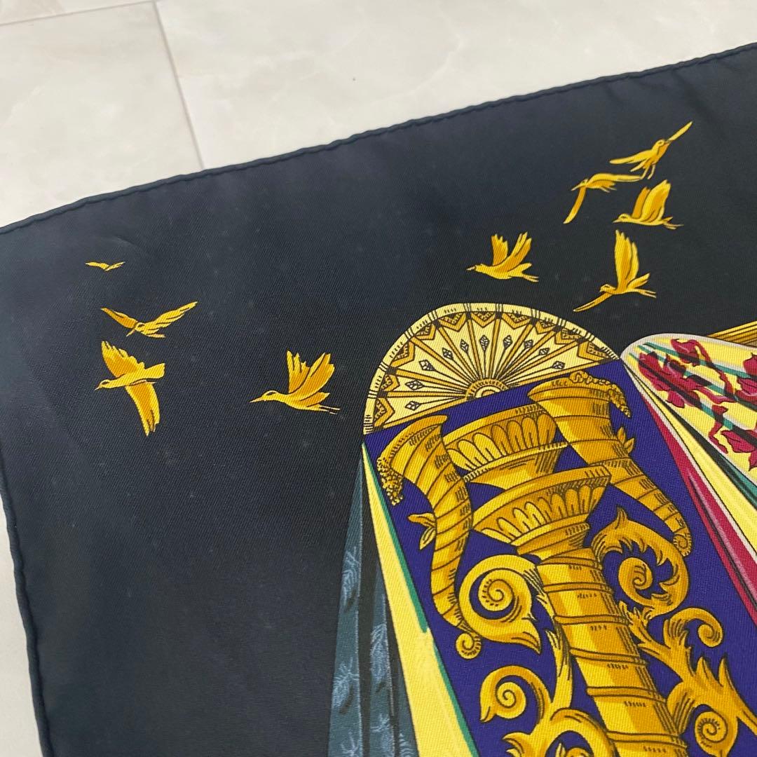 HERMES エルメス カレ90 L'Atlantide 黒ゴールド シルク