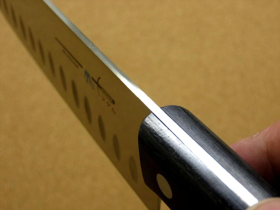 関の刃物 サーモン三徳包丁 170mm モリブデン ディンプル 両刃 万能包丁