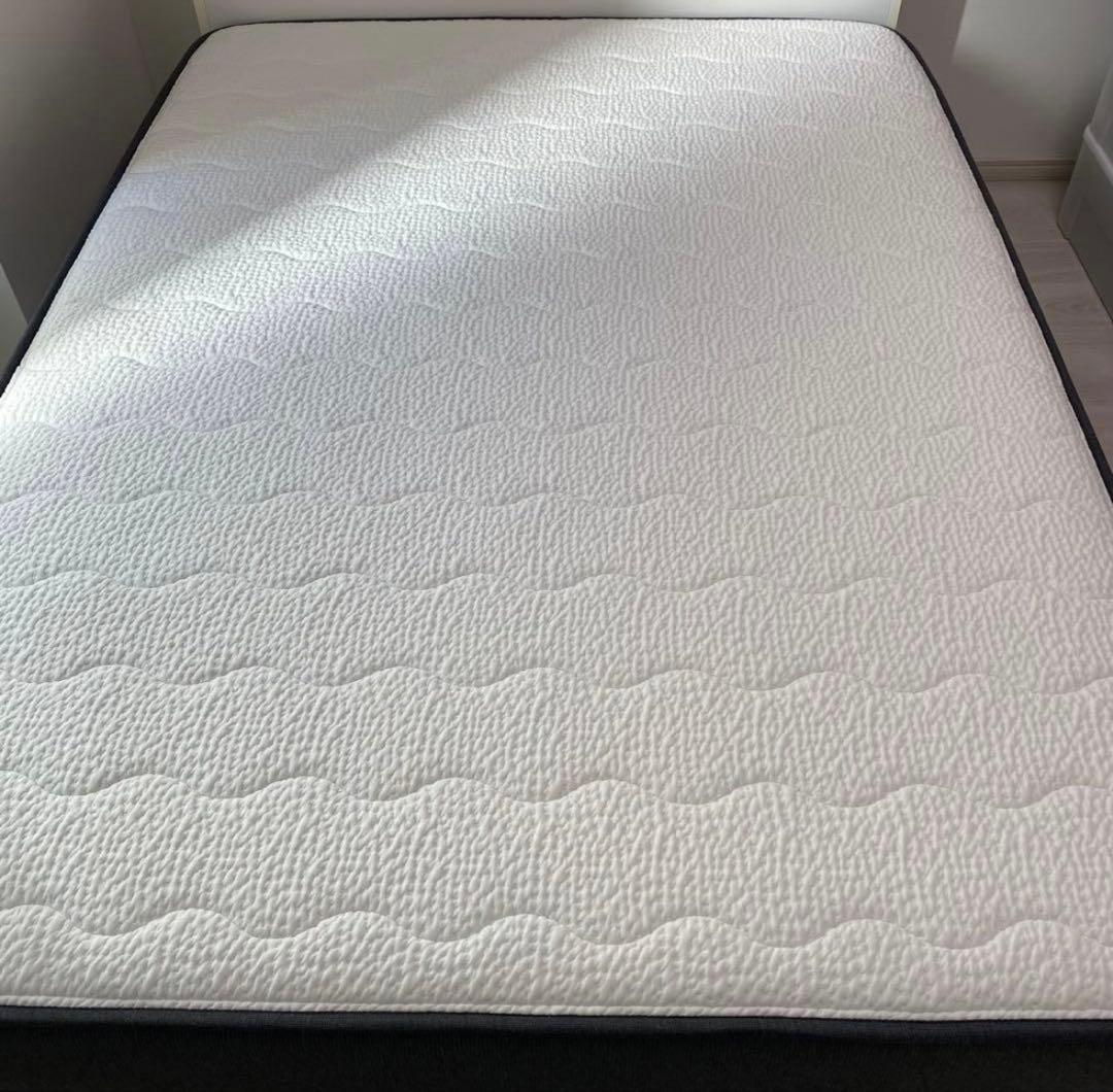 【美品】NELL マットレス　ダブルサイズ スプリングマットレス ホワイト