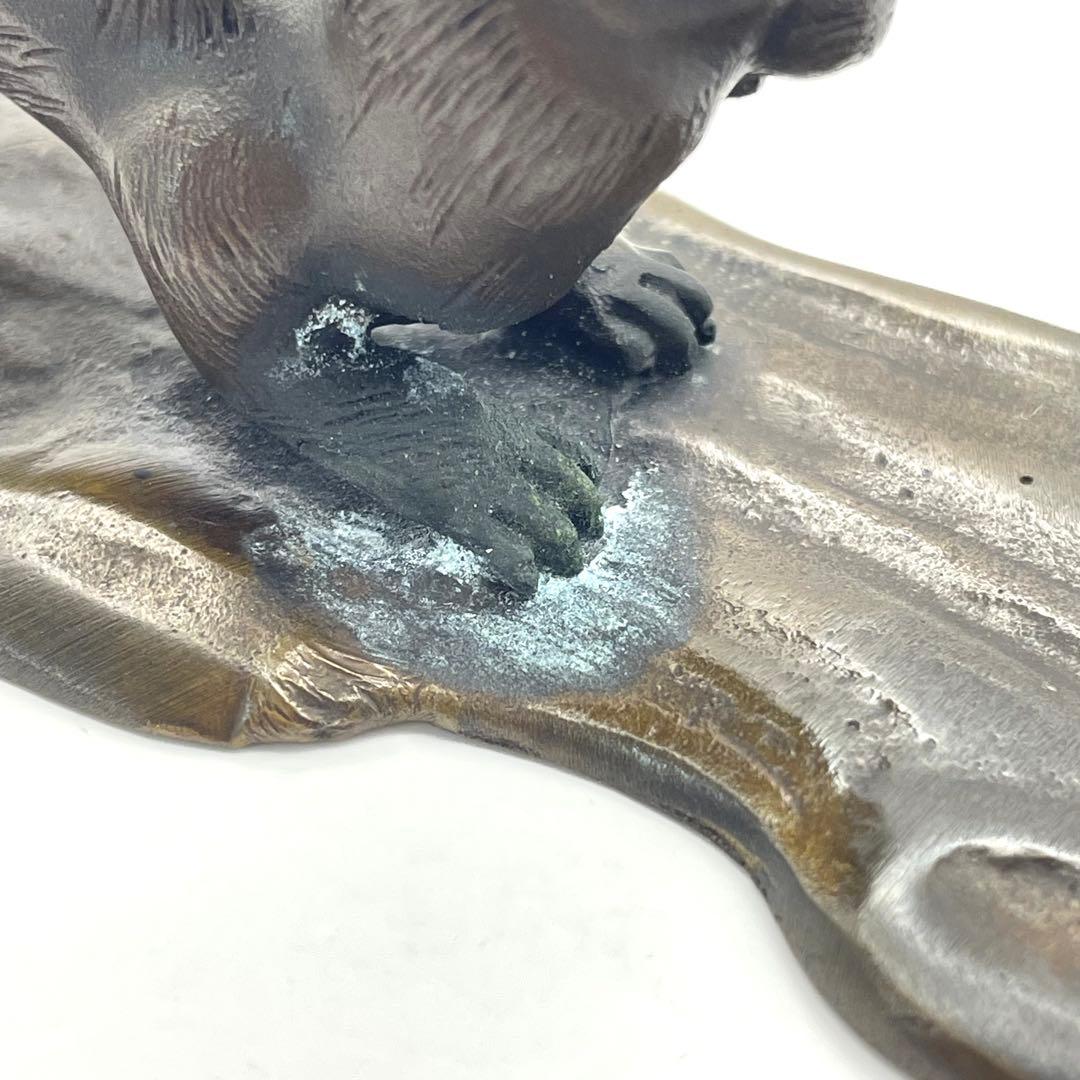 TH-M0687　はねる野うさぎ　置物　インテリア　アンティーク　オブジェ