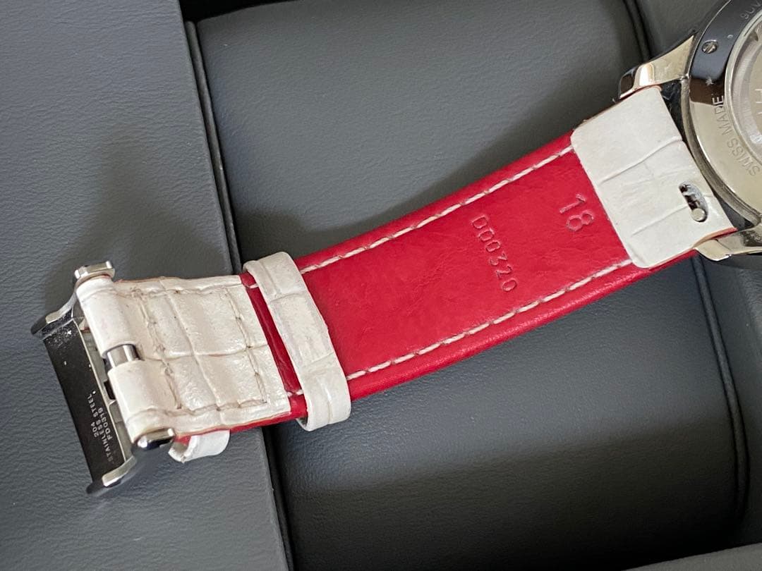 あいら　【美品】ハミルトン ジャズマスター SKELETON レディース