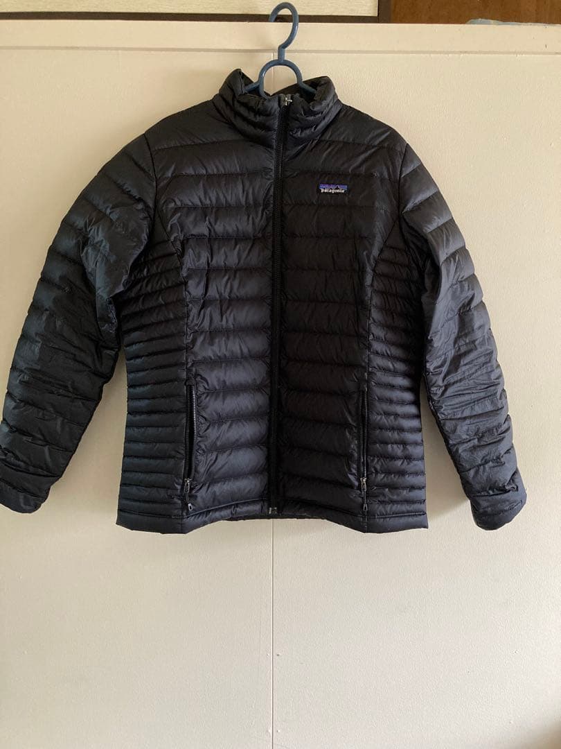 値下げ パタゴニア ダウンセータージャケット レディースL 黒