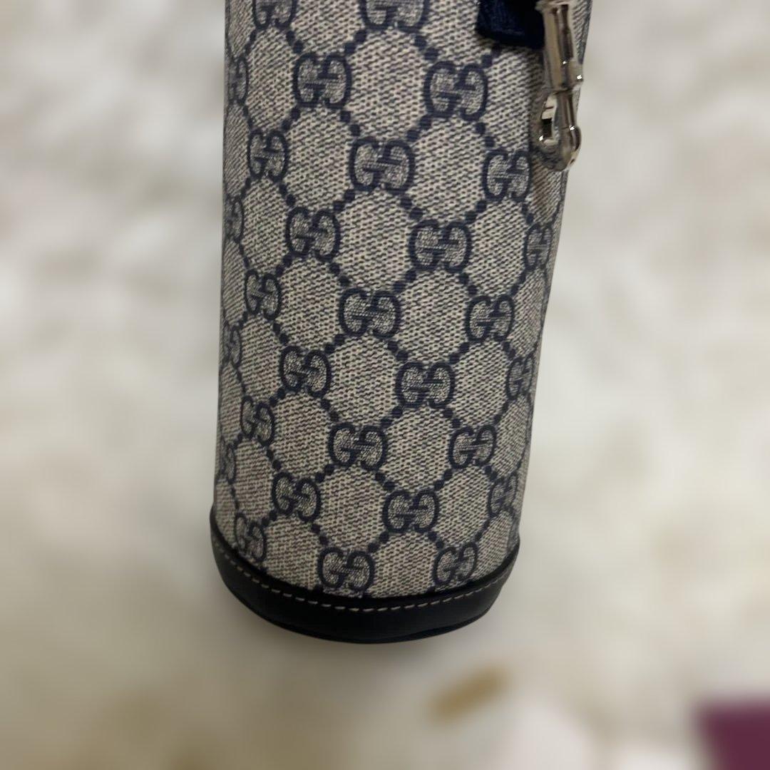 【未使用】GUCCI ボトルケース　ネイビー　GG 内部アルミ加工