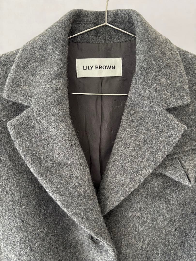 シャギーオーバージャケット　S グレー　LILY BROWN