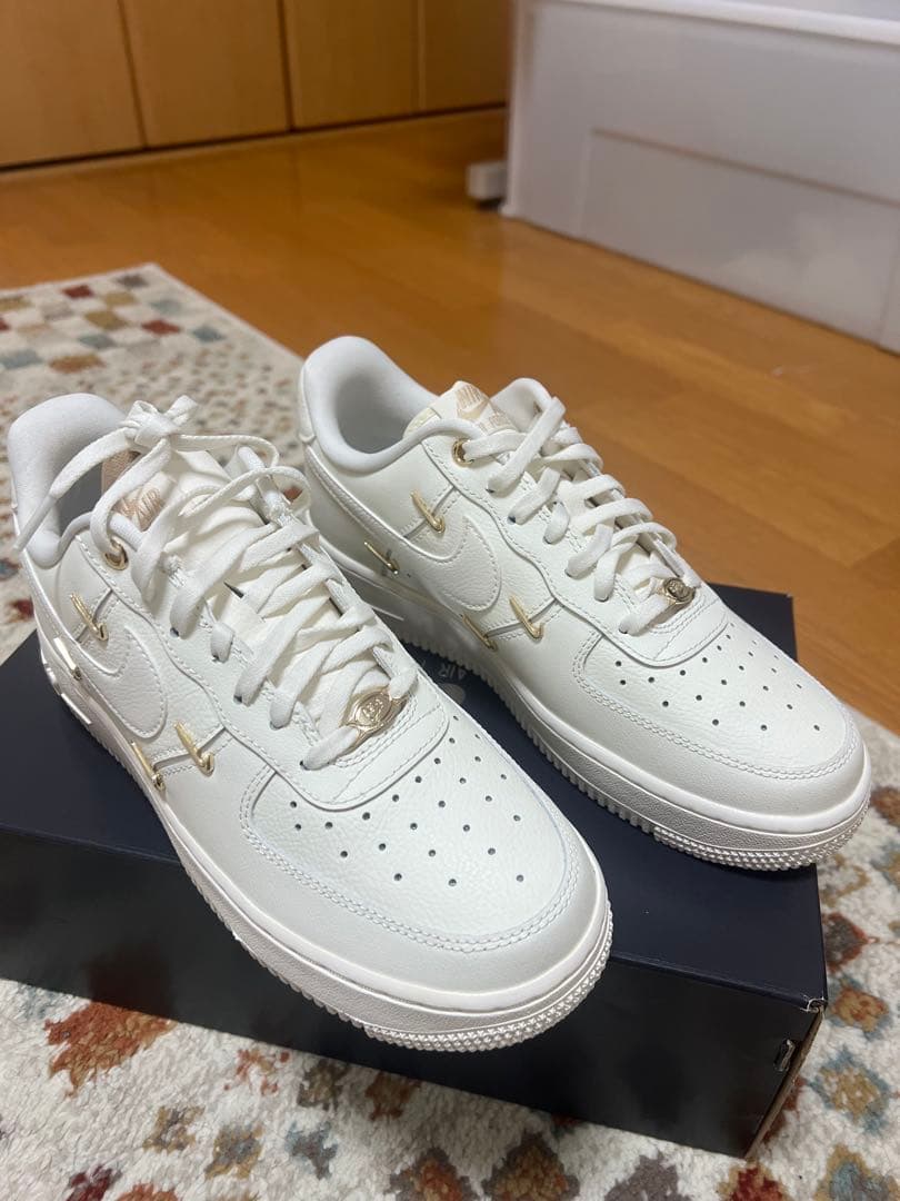 新品 NikeAir Force 1 07lx 24.5cm